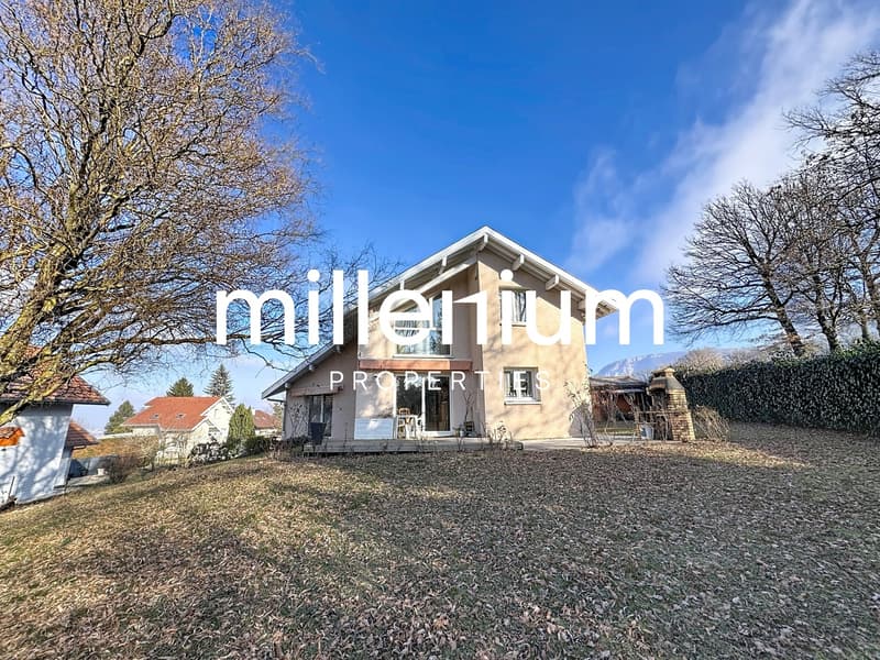 En Exclusivité : Maison Familiale avec grand jardin à Neydens (8)