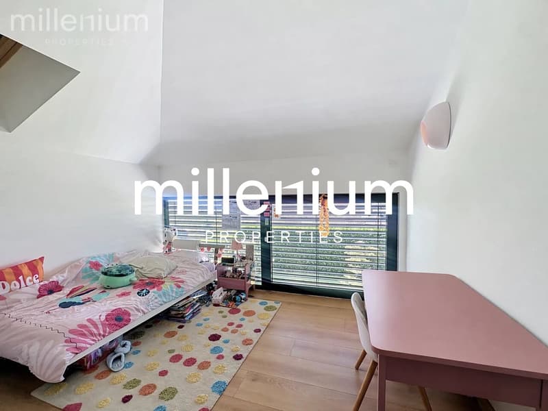 Maison contemporaine avec vue panoramique (13)