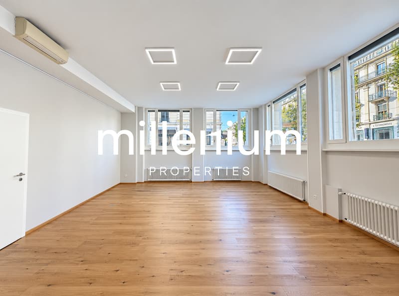 Espace polyvalent de 60 m² au coeur du prestigieux Quartier des Banques (1)