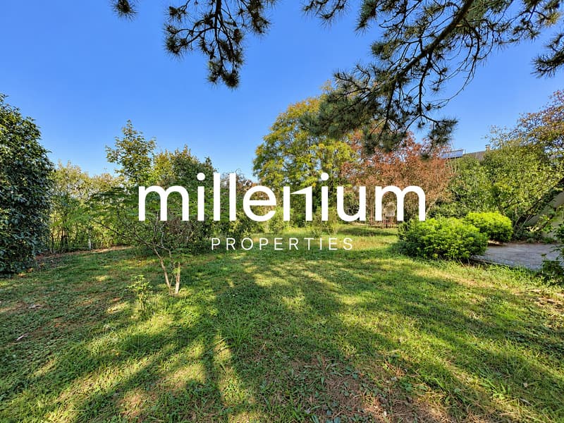 Villa individuelle rénovée avec jardin à Veyrier (11)