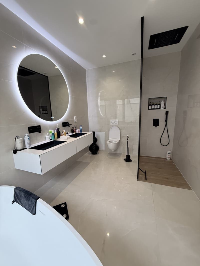 Magnifique villa de luxe neuve env. 190 m², moderne & lumineuse (12)