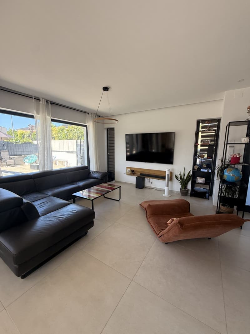 Splendide Villa env. 150 m², moderne & lumineuse, 4 chambres, terrain env. 5.50 ares (7)