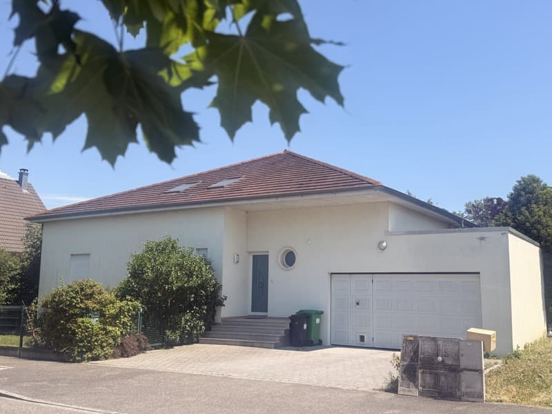 Réf: 11173*** Secteur frontalier: Villa de luxe contemporaine env. 270 m² (23)
