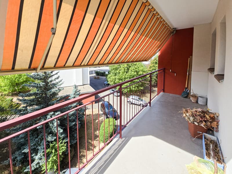 Réf: 11186*** St. Louis frontières Basel: appartement traversant très lumineux de 102 m² (5)