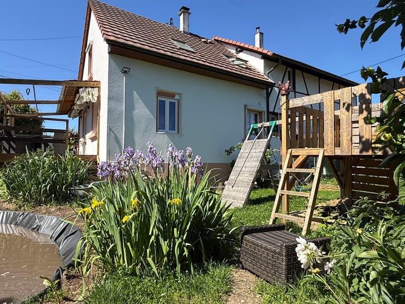 Réf: 11175***Région frontalière: Belle maison env. 150 m² (43)