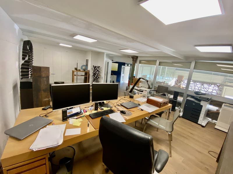 Atelier, bureaux, locaux de 340 m2 à louer à Aclens (8)