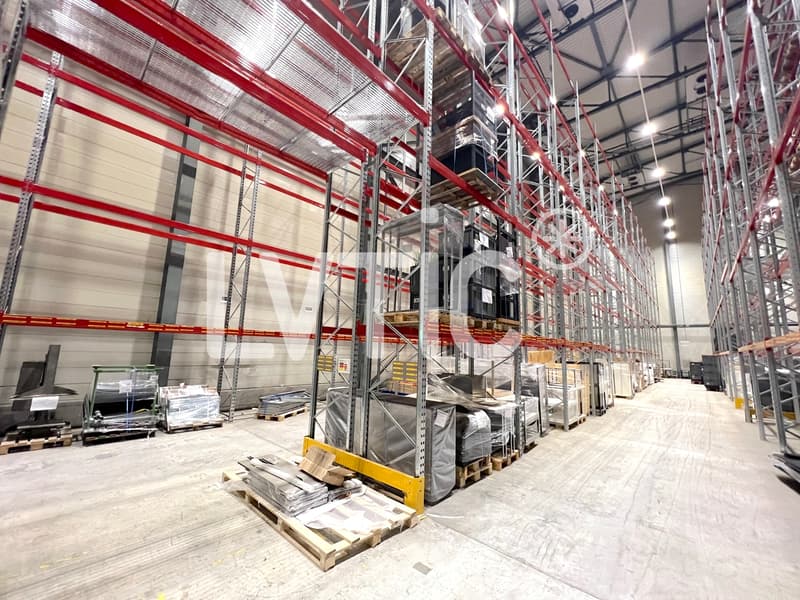 Dépôt de 2200 m2 divisibles dès 1500 m2 à louer à Meyrin - Satigny (4)