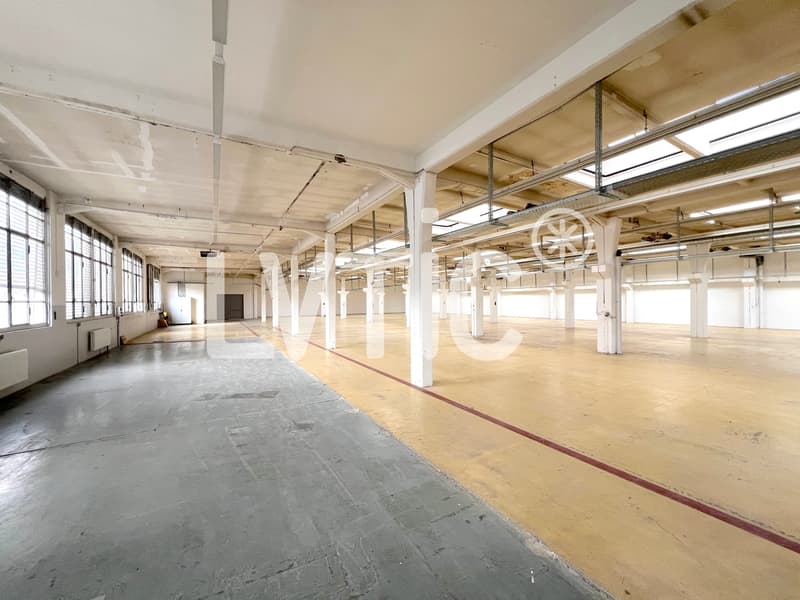 Ateliers, dépôts, locaux de 1370 m2 à louer à Cossonay (2)