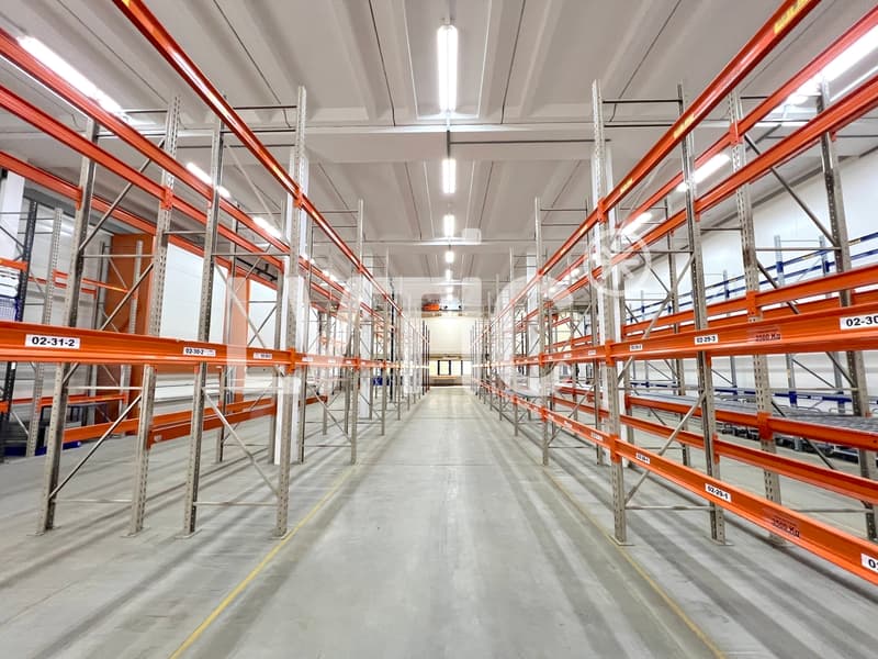 Site industriel de 5500 m2 divisibles à louer proche de Nyon (1)