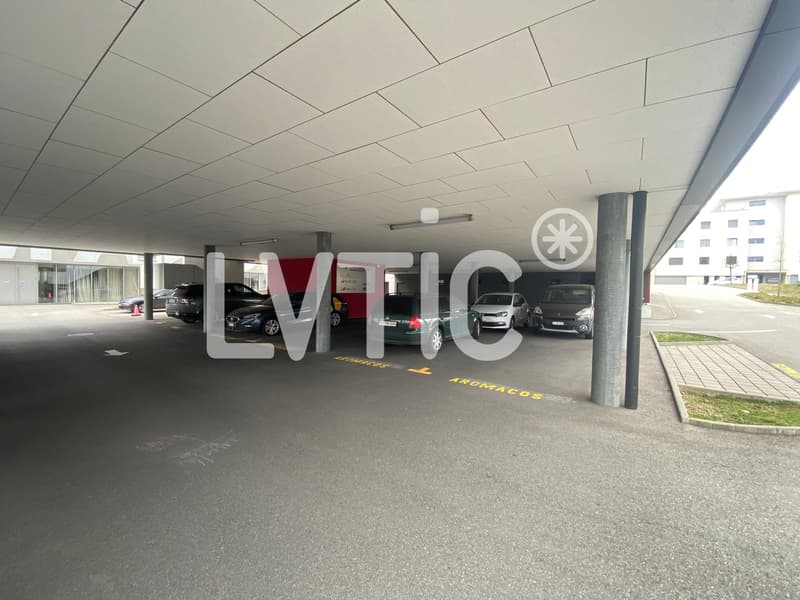 Bureaux, dépôt de 1'450 m2 à vendre à Givisiez - Fribourg (11)