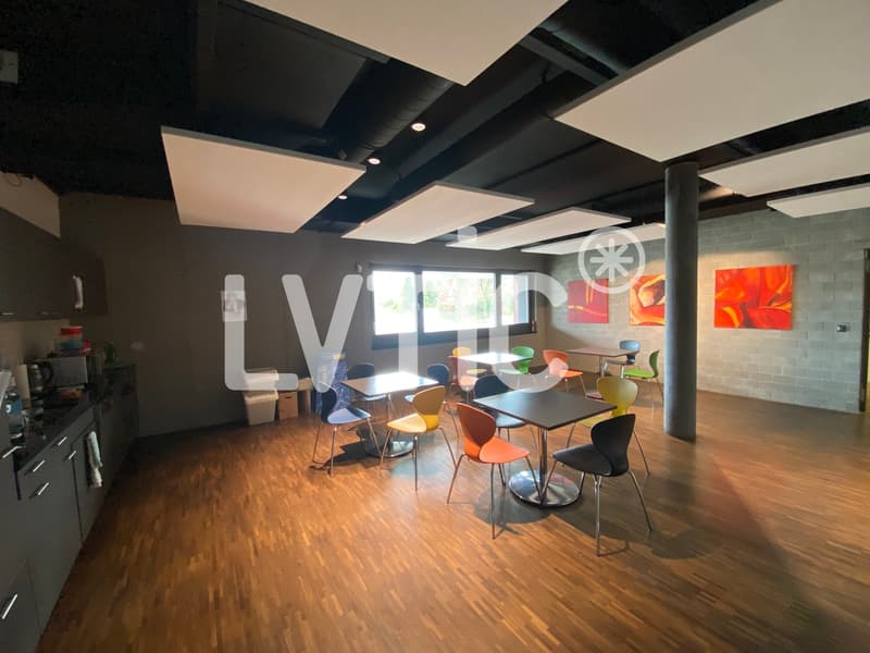 Bureaux, dépôt de 1'450 m2 à vendre à Givisiez - Fribourg (7)