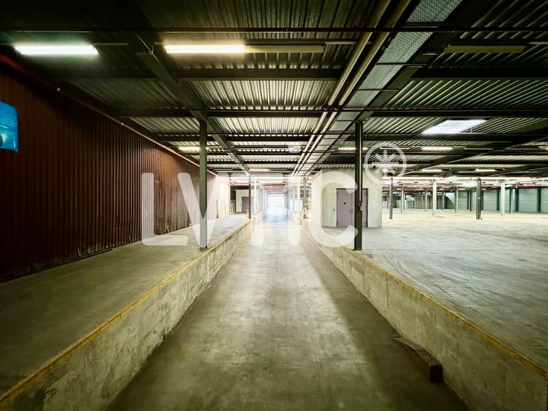 Dépôt logistique de 2200 m2 à louer à Etoy (5)