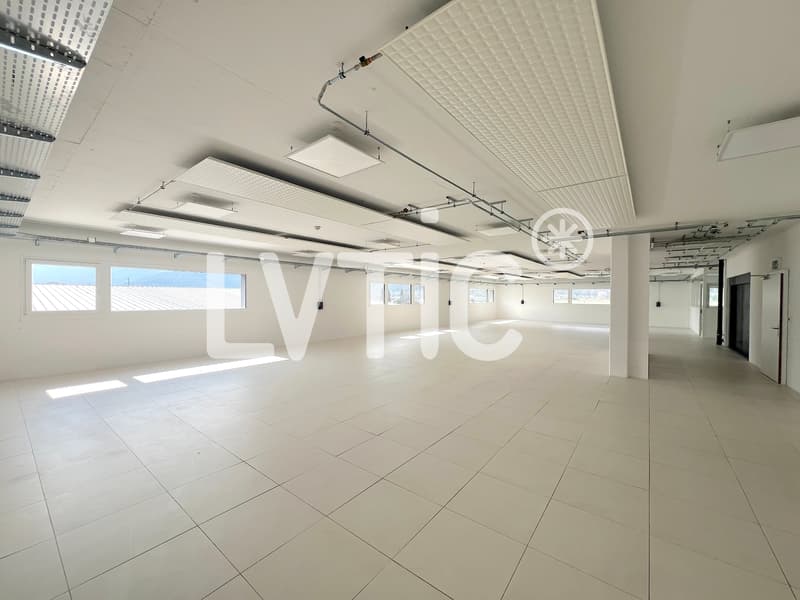 Bâtiment industriel, ateliers, bureaux de 3000 m2 à vendre à Collombey (5)