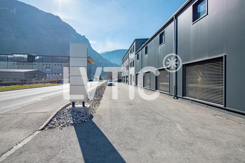 Bâtiment industriel de 1800 m2 sur parcelle de 1680 m2 à vendre Sierre (5)