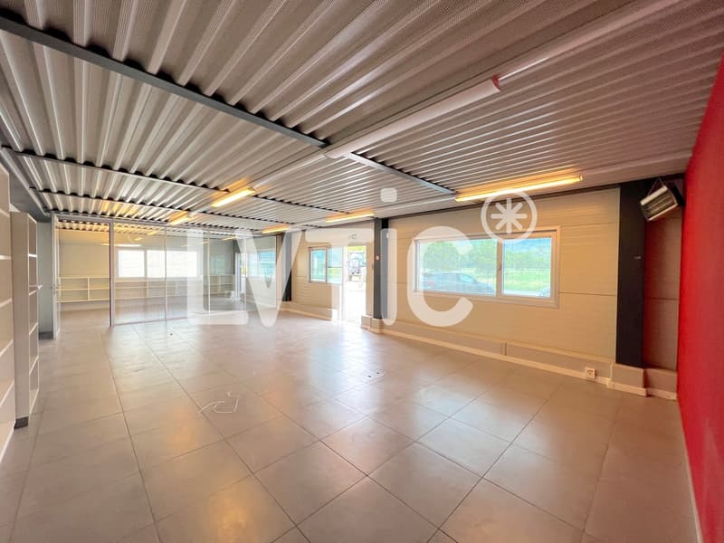 Halle industrielle, bureaux de 1080 m2 à louer proche Sion - Vétroz (9)