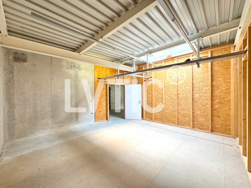 Locaux, showrooms, dépôts de 1165 m2 à louer à Yverdon (7)
