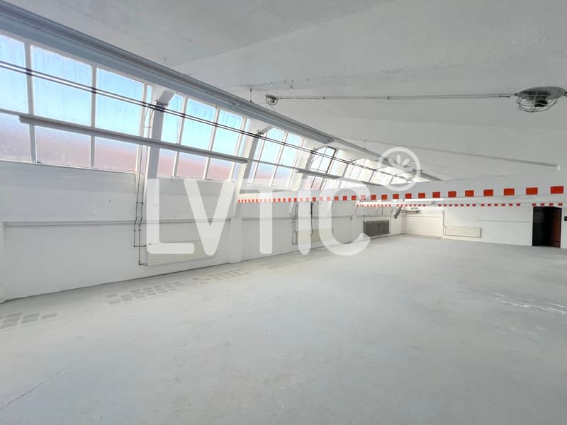 Bureaux, locaux de 712 m2 divisibles à louer à Cossonay (5)