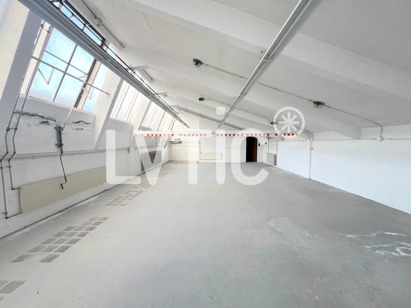 Bureaux, locaux de 712 m2 divisibles à louer à Cossonay (2)