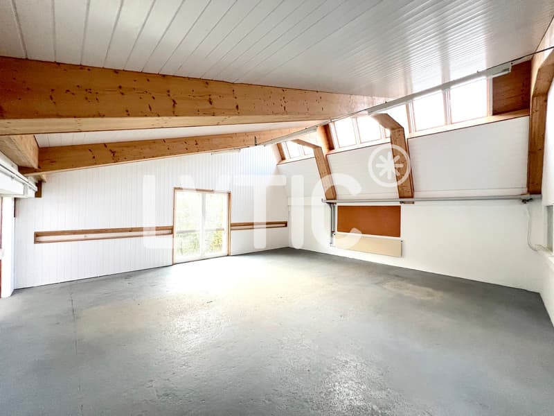 Bureaux, locaux de 712 m2 divisibles à louer à Cossonay (3)
