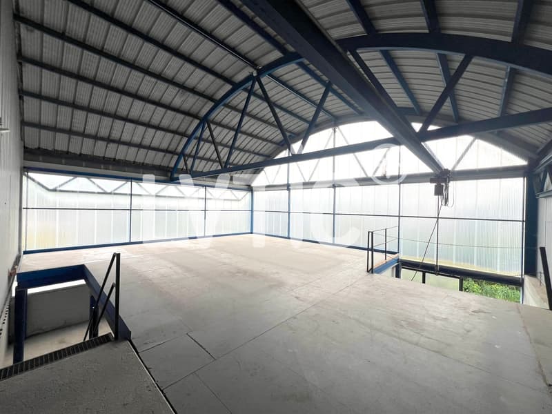 Ateliers, dépôts, bureau de 622 m2 à louer à Moudon (8)