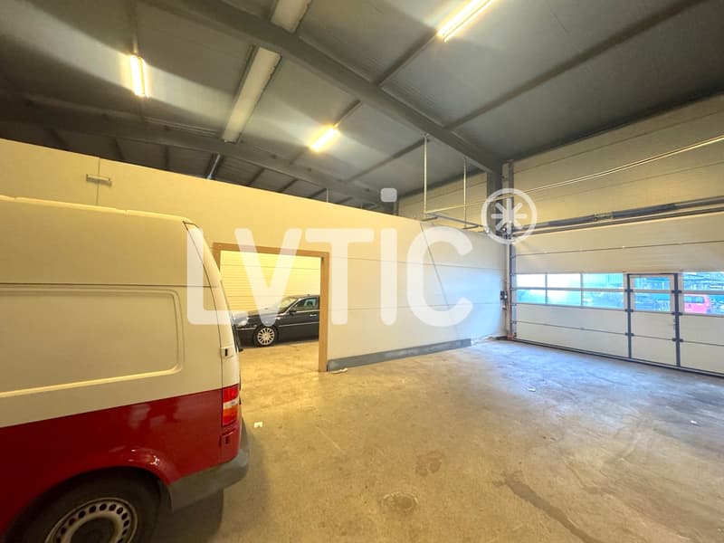 Atelier, dépôt, bureaux de 1500 m2 divisibles à louer à Villeneuve (2)