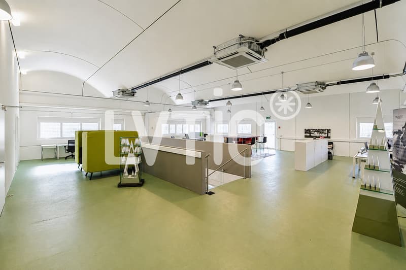 Bâtiment industriel de 1560 m2 à louer à Sierre (5)