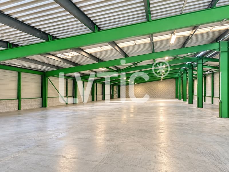 Bâtiment industriel de 2100 m2 sur parcelle 4700 m2 à louer à Moudon (10)