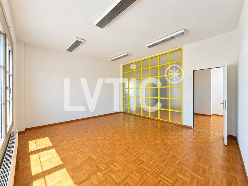 Bureaux de 180 m2 à louer au Mont-sur-Lausanne (4)