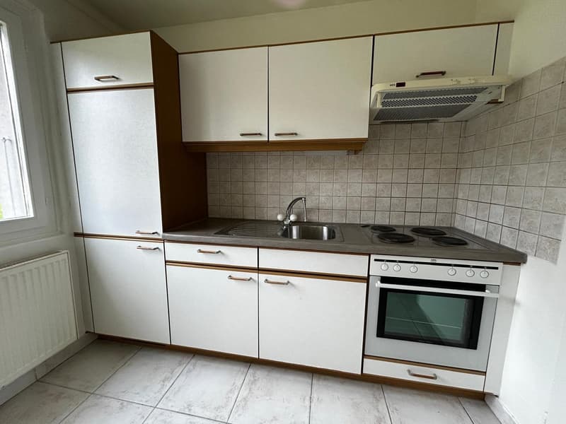 Appartement 4.5 pièces avec balcon à Ballaigues au 2ème étage (2)