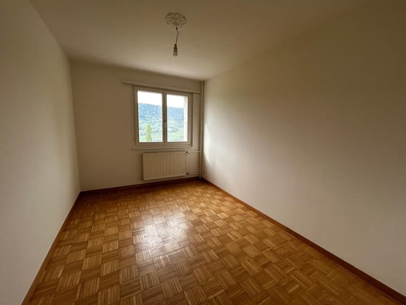 Appartement 4.5 pièces avec balcon à Ballaigues au 2ème étage (7)