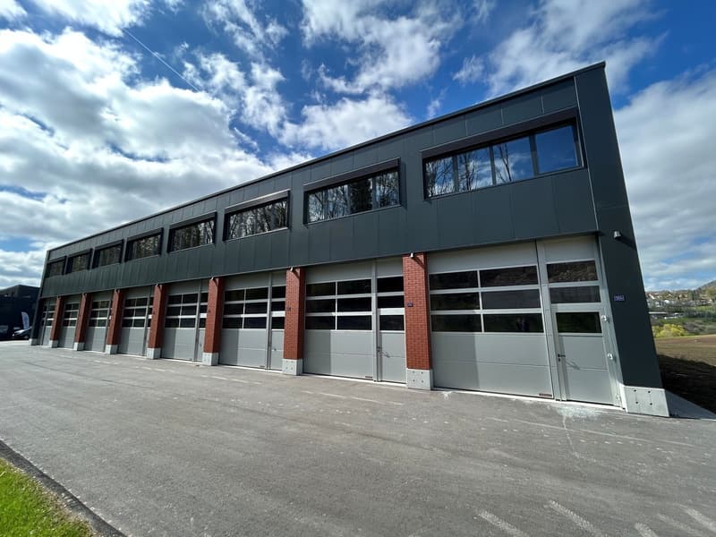 Espace industriel moderne de 2 étages à Vallorbe (1)