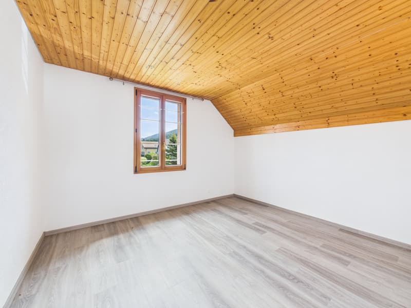 Charmante maison individuelle de 5 pièces à Vallorbe (8)