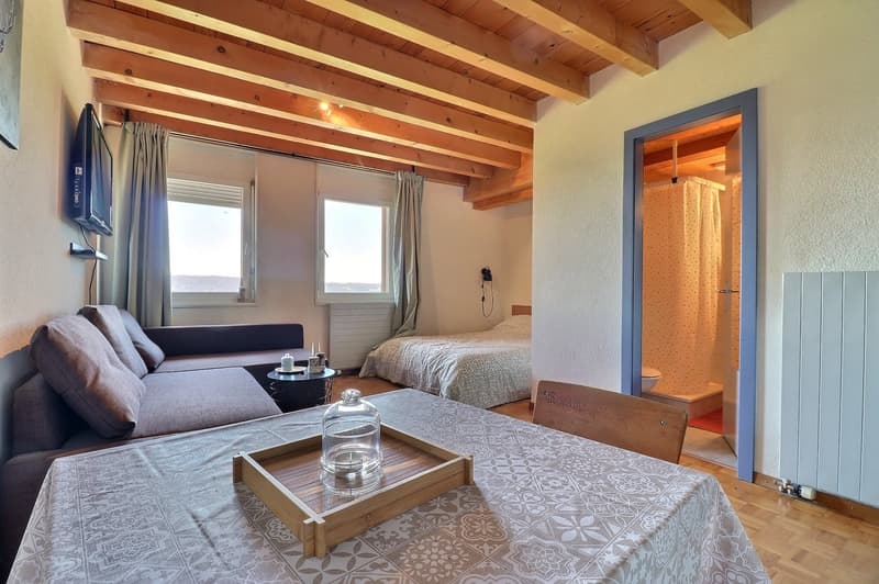 Immeuble avec restaurant et logements – Situation touristique à Vaulion (11)