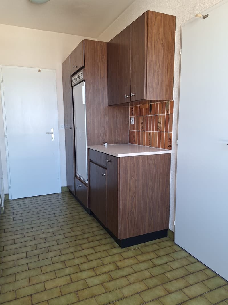 Appartement de 4 pièces avec balcon à Plainpalais (4)