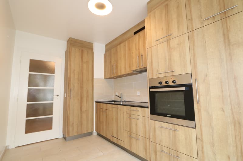Appartement de 2,5 pièces avec balcon à Champel-Florissant (5)