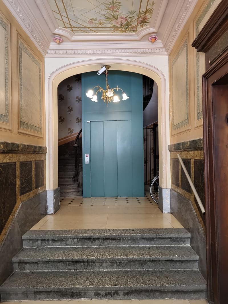 Appartement de 4 pièces dans le quartier de Plainpalais (2)