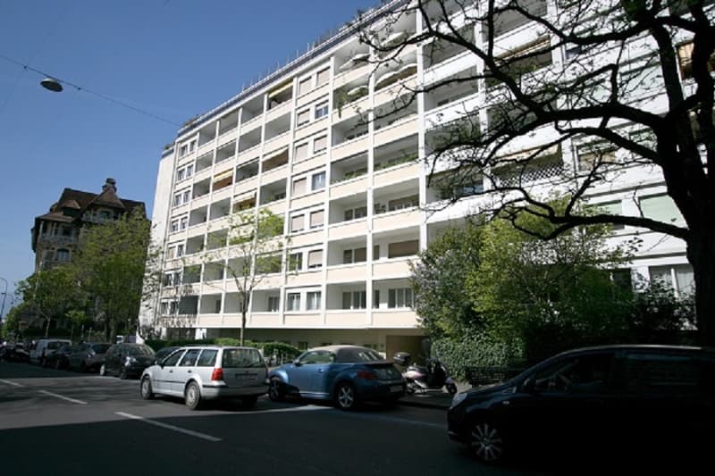 Appartement de 2,5 pièces avec balcon à Champel (1)