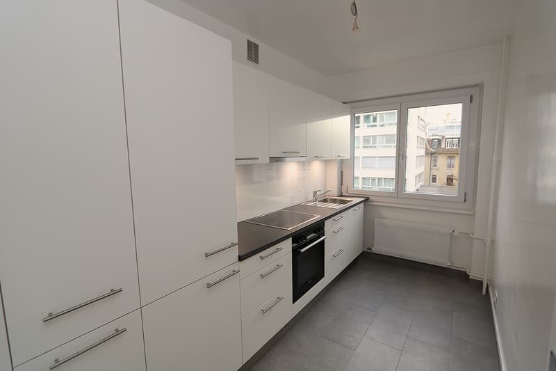 Appartement de 2,5 pièces avec balcon à Champel (3)