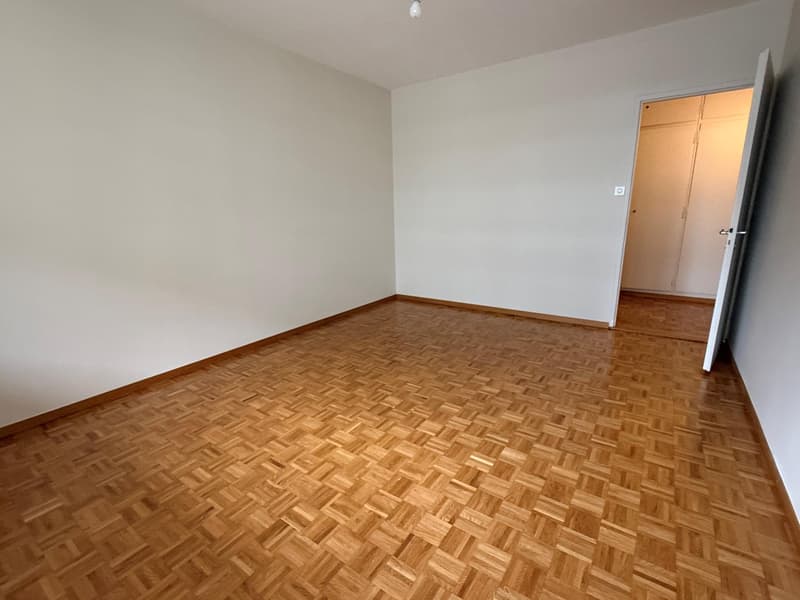 GRAND 4.5 PIECES AU CALME A FLORISSANT (9)