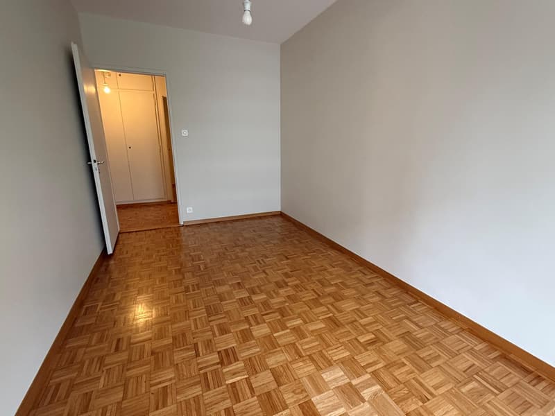 GRAND 4.5 PIECES AU CALME A FLORISSANT (10)