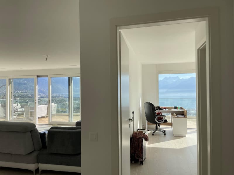 Appartement de 4.5 pièces avec vue plongeante sur le lac et les Alpes (8)