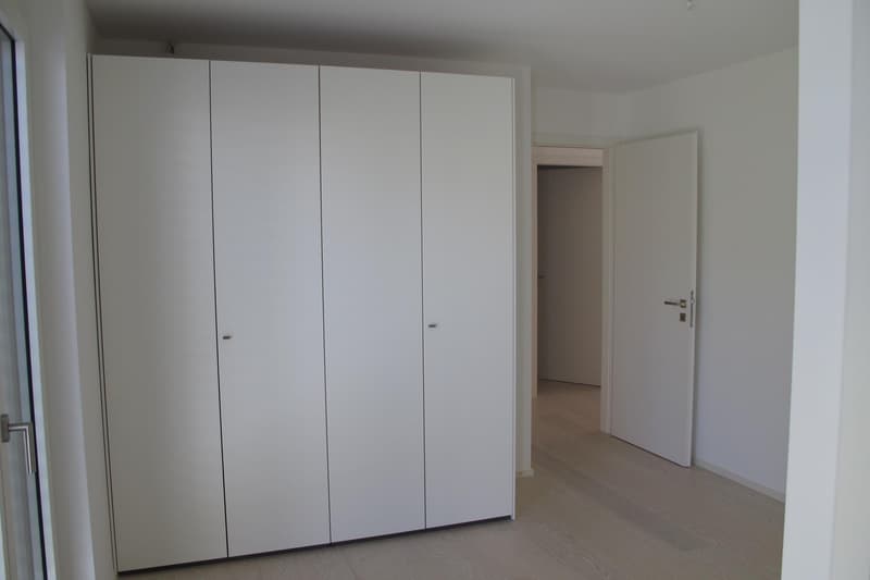 Très beau 4.5 pièces contemporain idéalement situé dans le Lavaux (8)
