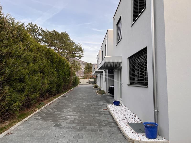 Exclusivité - Villa - 4 chambres - 3 salles de bain - - Places de parking (5)