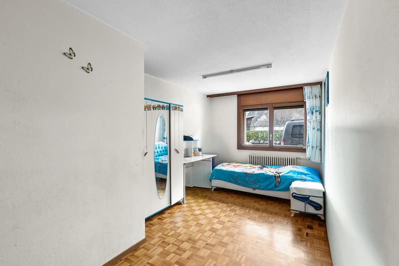 Appartement lumineux avec jardin privatif au centre de Aigle (8)