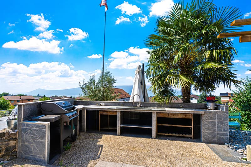 Maison d'exception avec piscine, terrasse, jardin et cuisine extérieur (8)