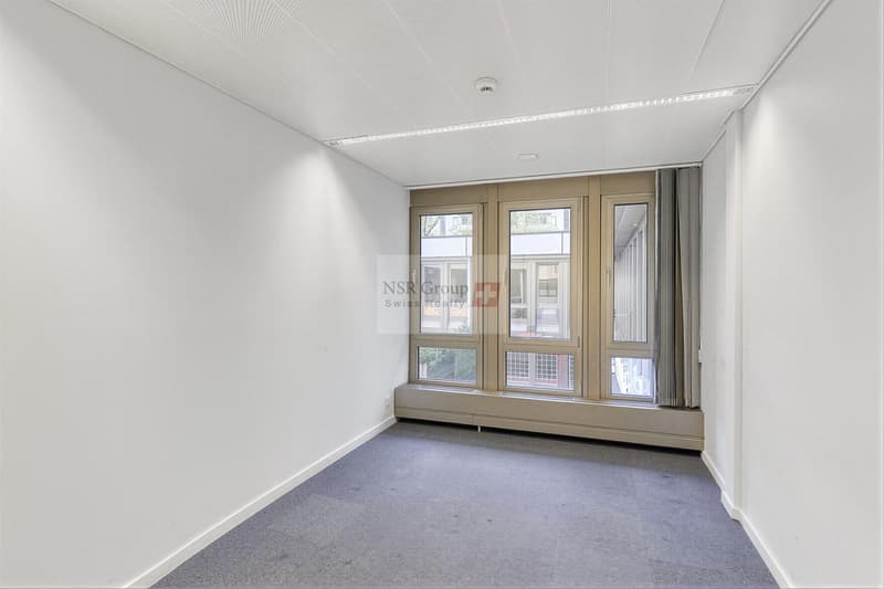 Arcade commerciale de 538 m² + 100 m² de dépôt - Janvier 2027 (9)