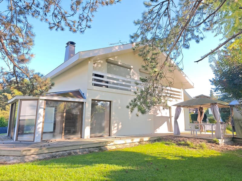 Spacieuse maison familiale de 162 m² sur 12,23 ares de terrain (2)