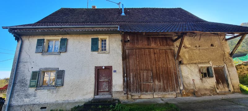 Maison de village à rénover (7)