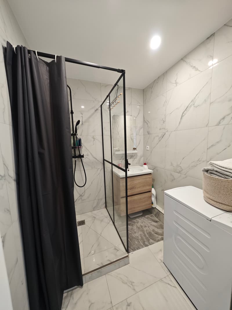 Coup de coeur assuré :  appartement 3 pièces rénové avec balcon proche de la frontière Suisse (5)