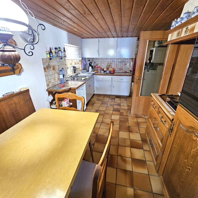 maison à colombages avec beau terrain (5)